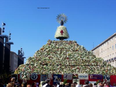 ASÍ DE BONITA QUEDÓ LA VIRGEN DEL PILAR